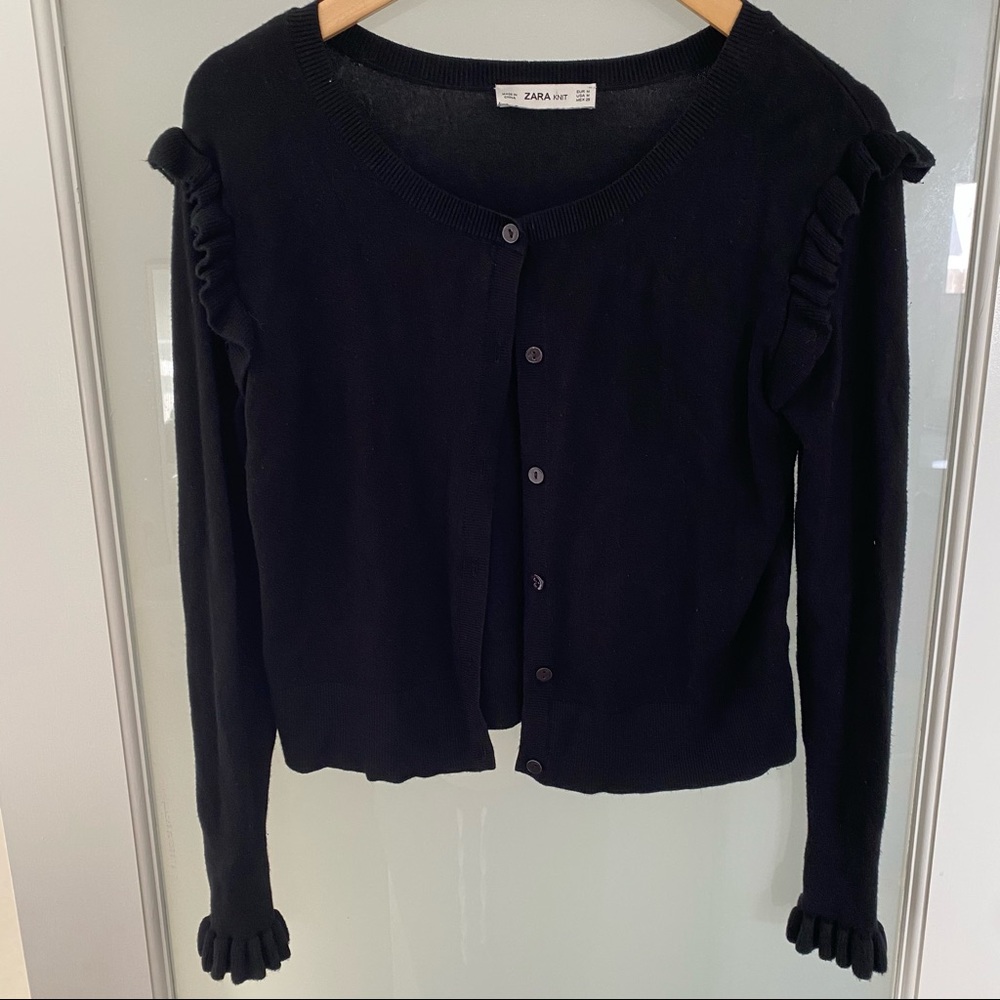 ZARA knit cardigan in black with ruffle details